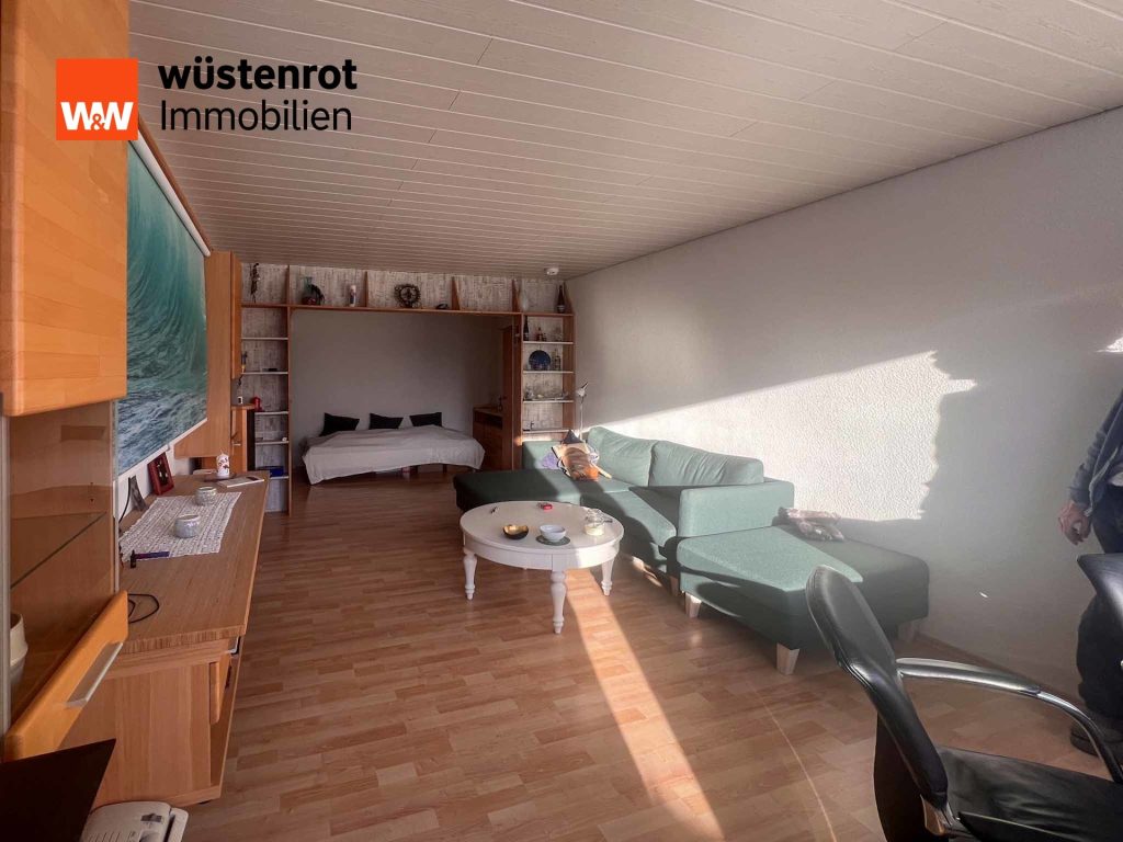 Immobilienangebot - Altenau - Alle - Schickes Dachgeschoß mit 57m² Südseite Balkon und Keller