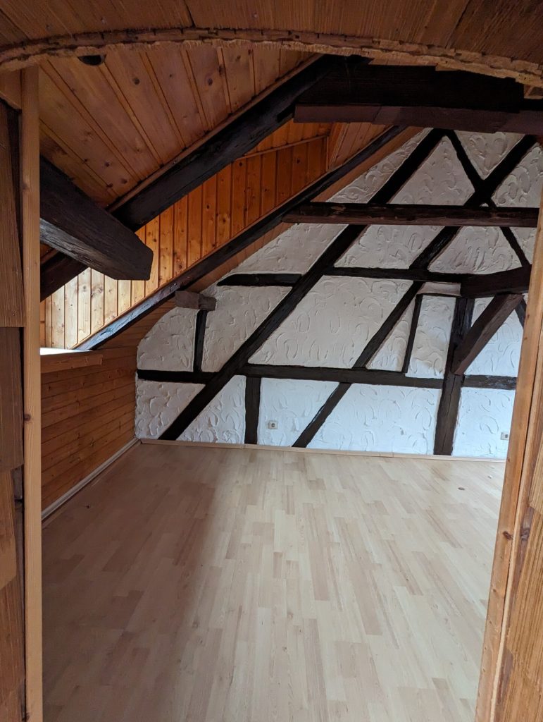 Immobilienangebot - Bamberg - Alle - Historisches Wohnhaus, bezugsfrei. 
Teilweise modernisierungsbedürftig.

Bamberg-Zentrum, Berggebiet