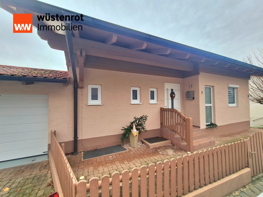 Immobilienangebot - Ruhstorf an der Rott - Alle - Modernisierter Familientraum in Ruhstorf an der Rott - hier lässt es sich toll leben !