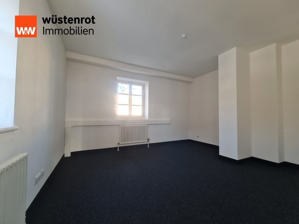 Immobilienangebot - Grafenau - Alle - Mega „LOFT“ in der Säumerstadt Grafenau.
- Eine ganz besondere Immobilie