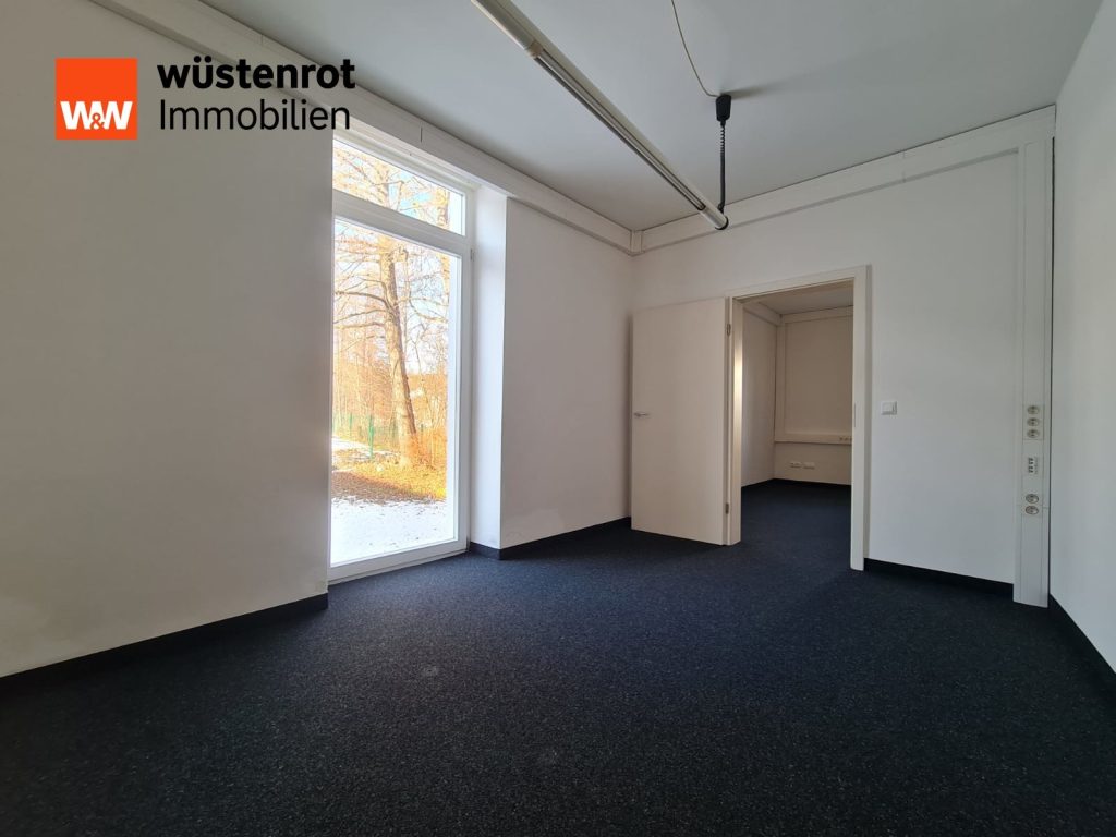 Immobilienangebot - Grafenau - Alle - Mega „LOFT“ in der Säumerstadt Grafenau.
- Eine ganz besondere Immobilie