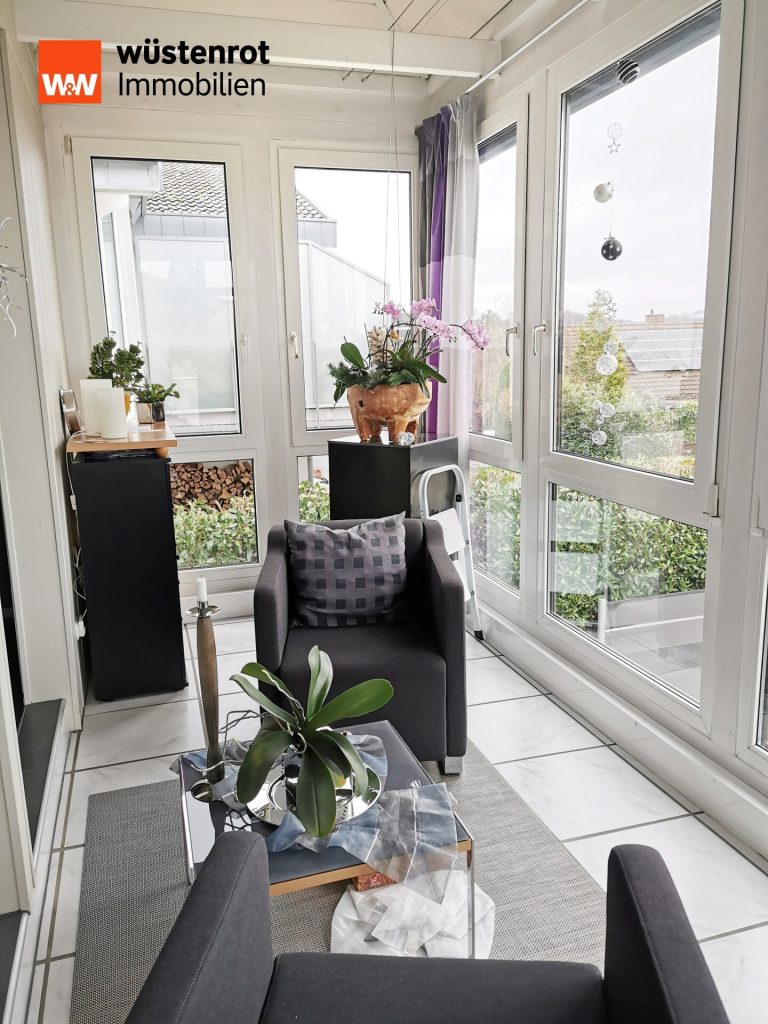 Immobilienangebot - Lüdenscheid - Alle - ***Stilvolles Wohnen in Lüdenscheid: Erstklassiges Einfamilienhaus mit separater Einliegerwohnung***