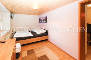 Immobilienangebot - Marktredwitz / Wölsauerhammer - Alle - Raus aus der Stadt? Ihr neues Familienidyll erwartet Sie!