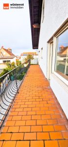 Immobilienangebot - Karben - Alle - Freistehendes Zweifamilienhaus mit großem Gartengrundstück und vielen Extras