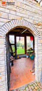Immobilienangebot - Karben - Alle - Freistehendes Zweifamilienhaus mit großem Gartengrundstück und vielen Extras