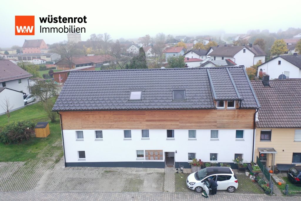 Immobilienangebot - Simbach / Haunersdorf - Alle - Attraktives, 8-Parteien-Haus mit 8 PKW-Stellplätzen in Haunersdorf / Simbach LK Dingolfing-Landau