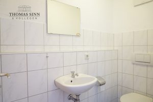 Immobilienangebot - Neuenstadt am Kocher - Alle - GROßZÜGIGE 3,5-ZIMMER-DG-MAISONETTE-WOHNUNG MIT BALKON UND TIEFGARAGENSTELLPLATZ - SOFORT FREI!