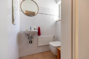 Immobilienangebot - Seefeld - Alle - Erbbaurecht: Sonniges, energetisch saniertes Doppelhaus mit sehr großem Garten