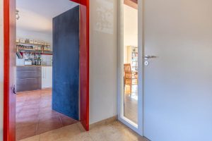 Immobilienangebot - Seefeld - Alle - Erbbaurecht: Sonniges, energetisch saniertes Doppelhaus mit sehr großem Garten