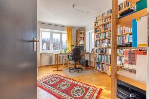 Immobilienangebot - Seefeld - Alle - Erbbaurecht: Sonniges, energetisch saniertes Doppelhaus mit sehr großem Garten