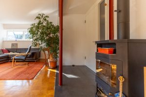 Immobilienangebot - Seefeld - Alle - Erbbaurecht: Sonniges, energetisch saniertes Doppelhaus mit sehr großem Garten