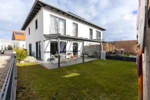 Immobilienangebot - Penzing - Alle - Moderne Doppelhaushälfte mit Stil, Raum und Nachhaltigkeit