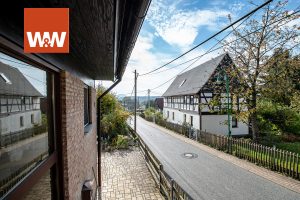 Immobilienangebot - Bad Schandau / Waltersdorf - Alle - Großzügiges Haus mit viel Platz, Garten und Einliegerwohnung in ruhiger Lage