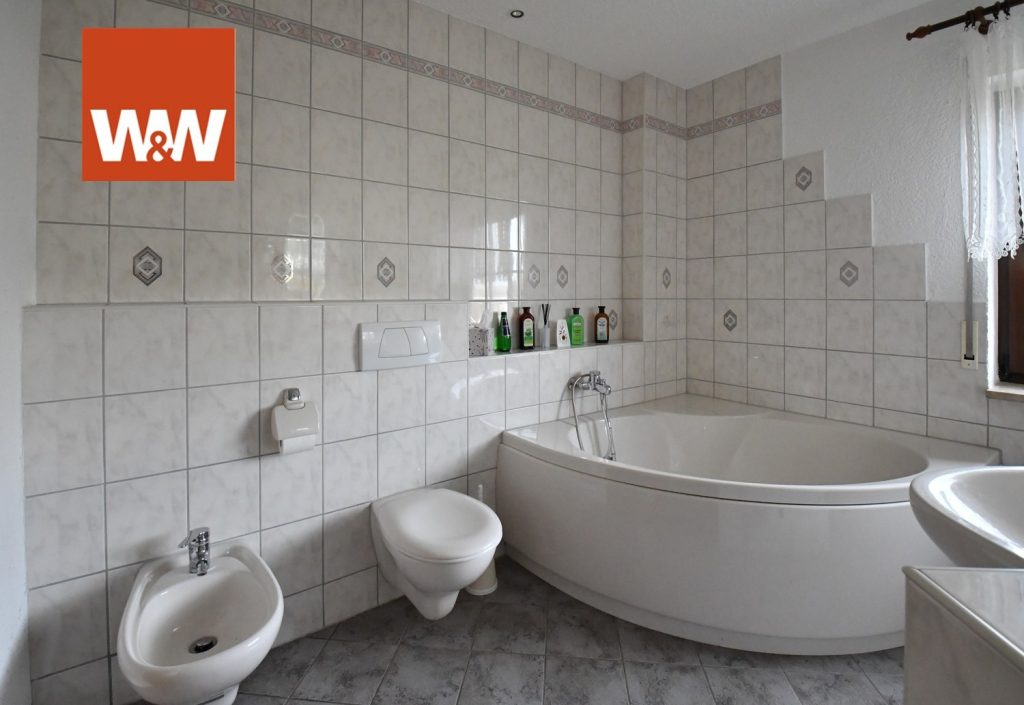 Immobilienangebot - Grimma / Böhlen - Alle - Traumhaftes Anwesen im Leipziger Land
