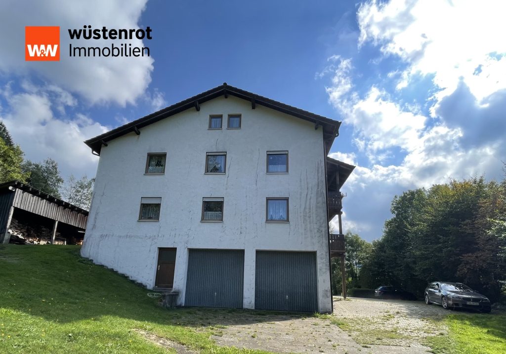 Immobilienangebot - Bischofsgrün - Alle - Im Fichtelgebirge bieten wir Ihnen mit diesem Objekt Renditechancen und Lebensqualität in Einem