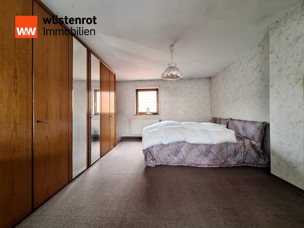 Immobilienangebot - Frei-Laubersheim - Alle - - ruhig gelegenes Einfamilienhaus -
verwirklichen Sie Ihre Träume selbst