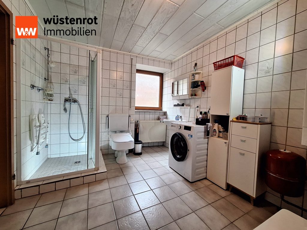 Immobilienangebot - Frei-Laubersheim - Alle - - ruhig gelegenes Einfamilienhaus -
verwirklichen Sie Ihre Träume selbst