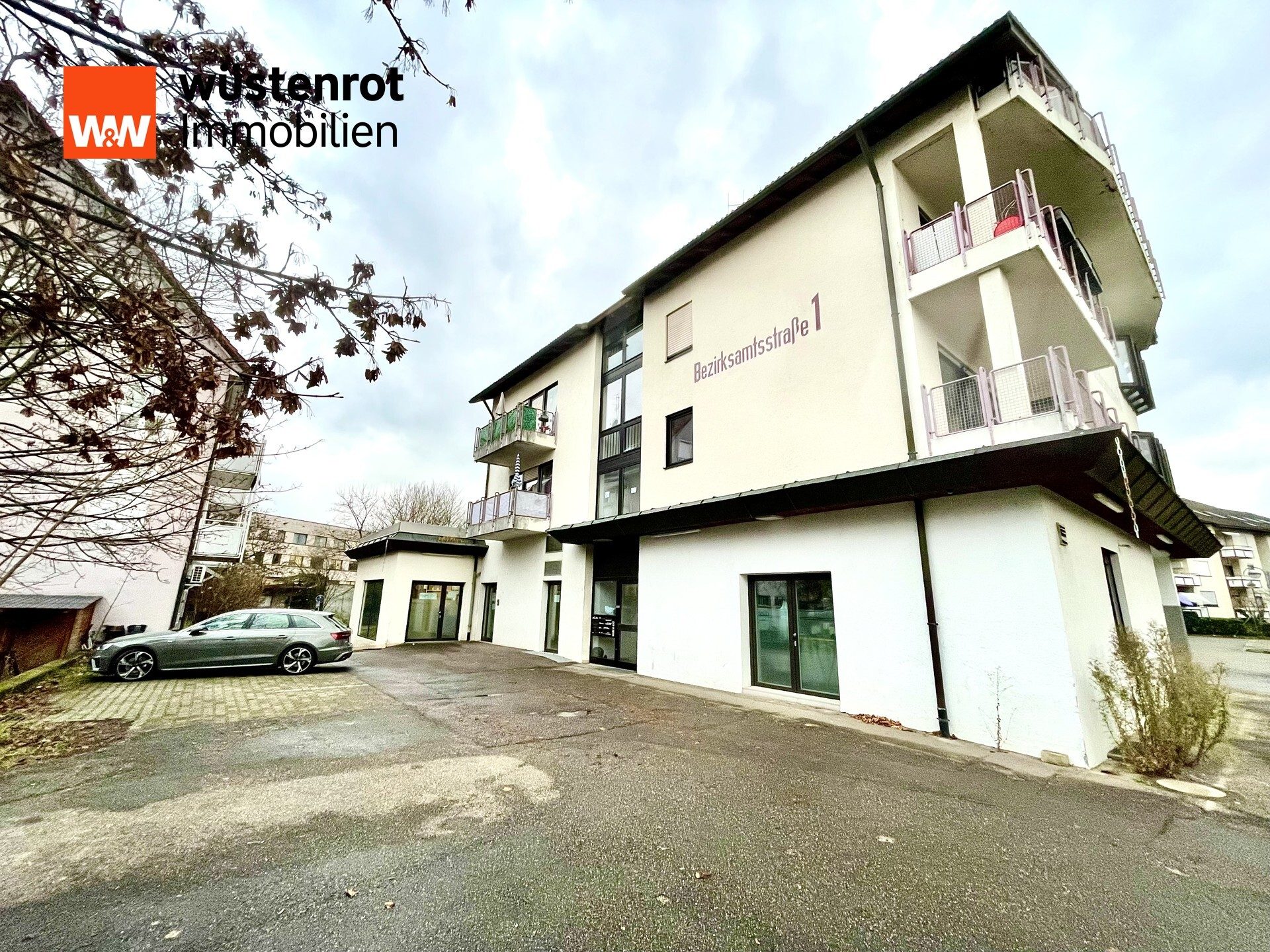 Immobilienangebot - Achern - Alle - GUTE KAPITALANLAGE IN ACHERN: 1-Zimmer-Wohnung mit Stellplatz und Kellerraum