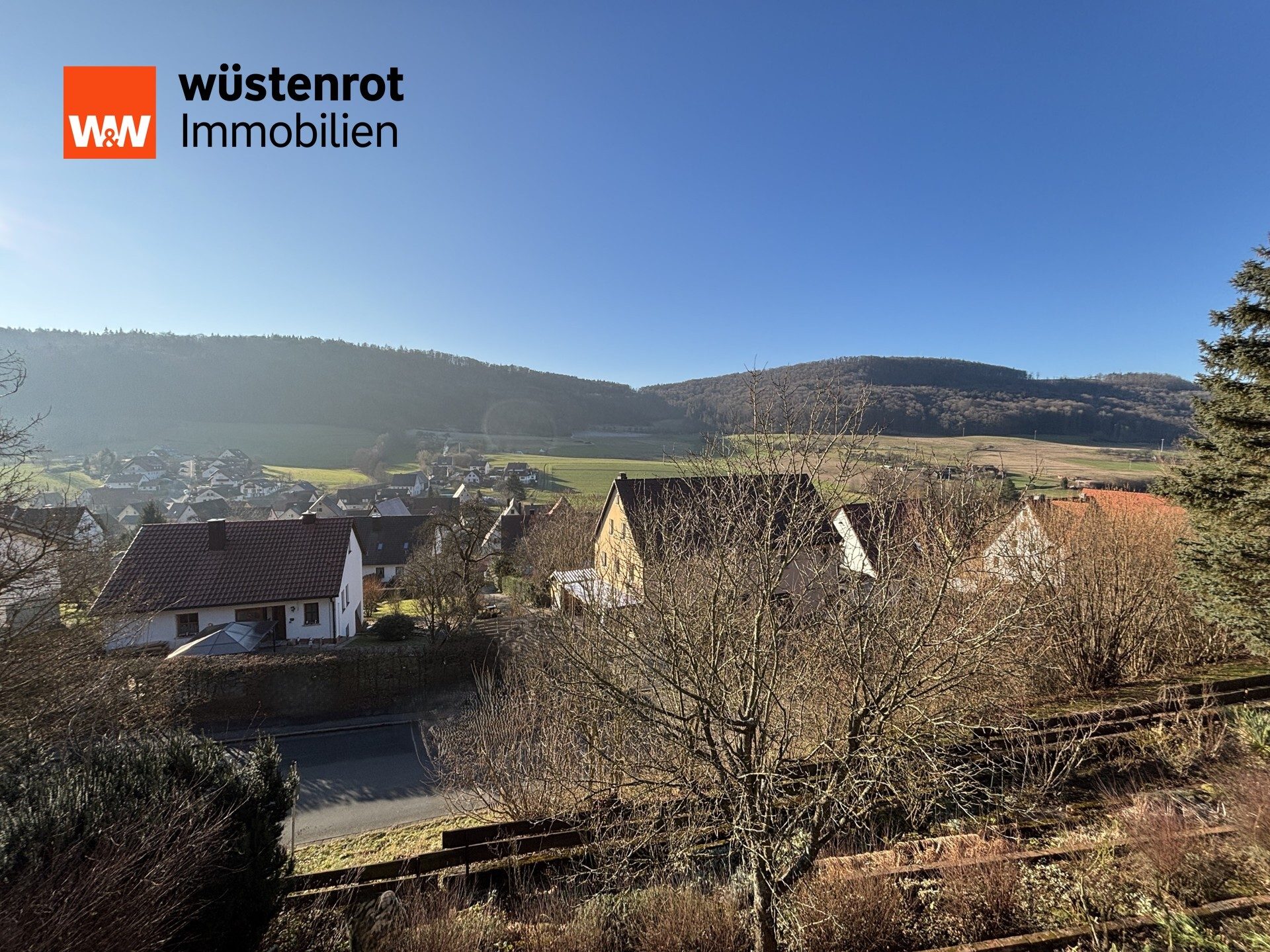 Immobilienangebot - Happurg / Kainsbach - Alle - Die Belohnung für langes Suchen!
7 Zimmer - 240 m² - Pool - Sauna - Traumlage