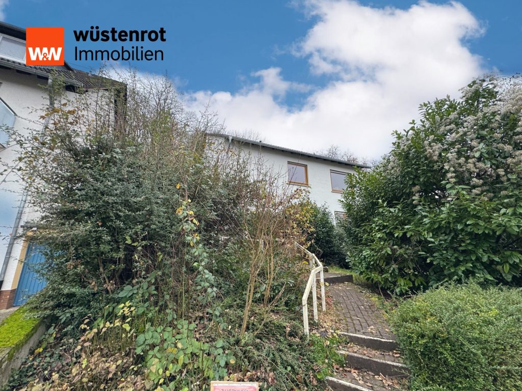 Immobilienangebot - Bad Kreuznach - Alle - +++BAD KREUZNACH AGNESIENBERG: SANIERUNGSBEDÜRFTIGES EINFAMILIENHAUS IN TOP LAGE+++