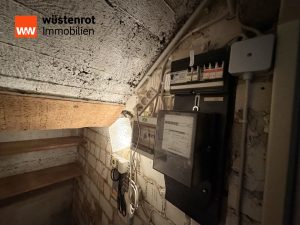 Immobilienangebot - Bad Kreuznach - Alle - +++BAD KREUZNACH AGNESIENBERG: SANIERUNGSBEDÜRFTIGES EINFAMILIENHAUS IN TOP LAGE+++