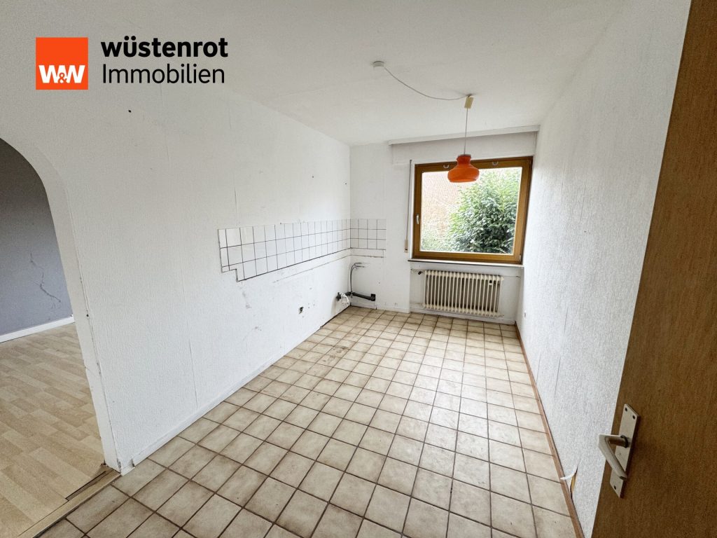 Immobilienangebot - Bad Kreuznach - Alle - +++BAD KREUZNACH AGNESIENBERG: SANIERUNGSBEDÜRFTIGES EINFAMILIENHAUS IN TOP LAGE+++