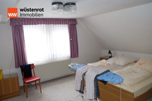 Immobilienangebot - Lengefeld - Alle - Sehr schönes Einfamilienhaus mit vielfältigen Nutzungsmöglichkeiten