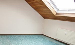 Immobilienangebot - Durach / Miesenbach - Alle - 3,5 - Zimmer - Maisonettewohnung mit Einzelgaragenstellplatz in Durach-Oberkottern