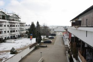 Immobilienangebot - Durach / Miesenbach - Alle - 3,5 - Zimmer - Maisonettewohnung mit Einzelgaragenstellplatz in Durach-Oberkottern