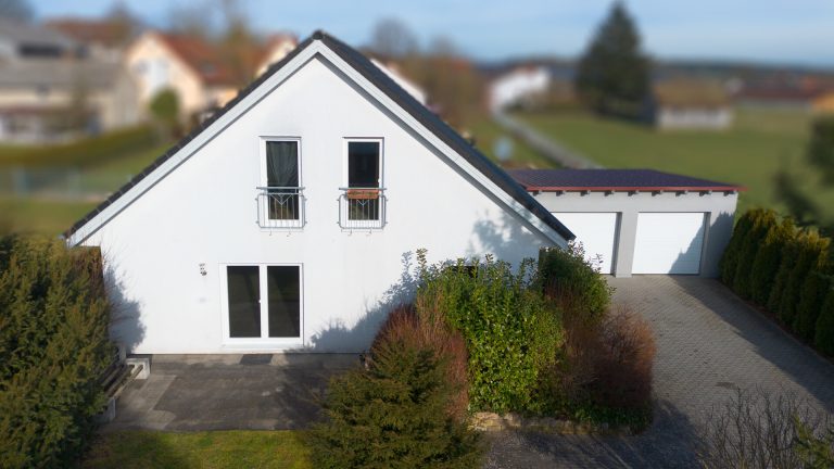 Immobilienangebot - Freihung / Thansüß - Alle - Ihr neues Zuhause: Freistehendes Einfamilienhaus in idyllischer, ruhiger Lage