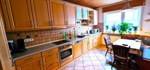 Immobilienangebot - Alsheim - Alle - Großes Einfamilienhaus mit Potenzial für zwei Generationen