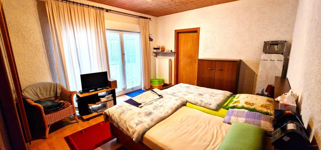 Immobilienangebot - Alsheim - Alle - Großes Einfamilienhaus mit Potenzial für zwei Generationen