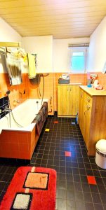 Immobilienangebot - Alsheim - Alle - Großes Einfamilienhaus mit Potenzial für zwei Generationen