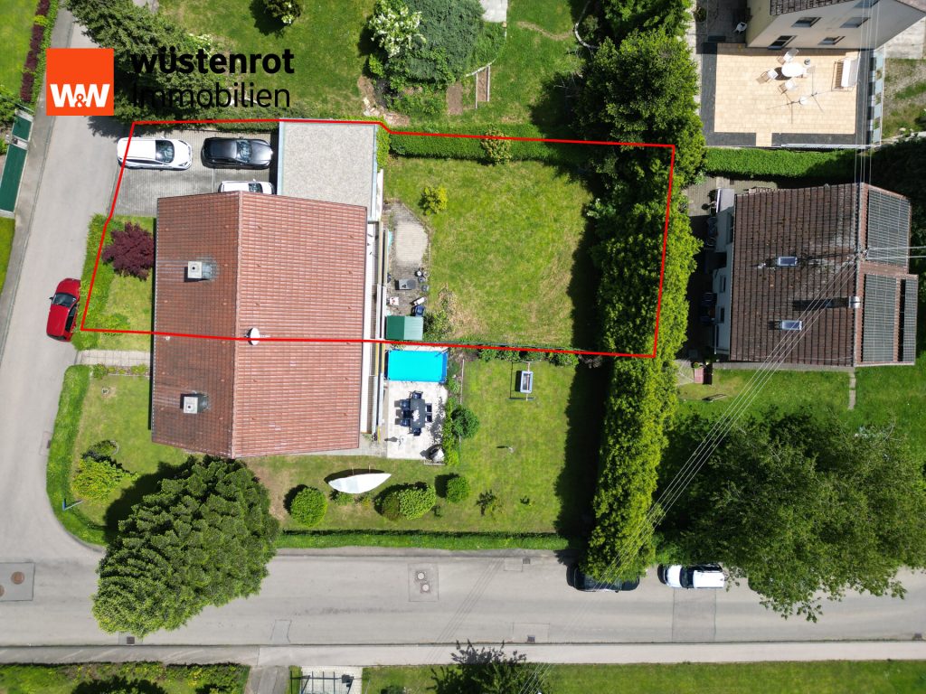 Immobilienangebot - Hüttisheim / Humlangen - Alle - Attraktive Doppelhaushälfte in einer schönen und familienfreundlichen Wohnlage von Hüttisheim!