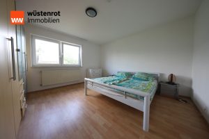 Immobilienangebot - Hüttisheim / Humlangen - Alle - Attraktive Doppelhaushälfte in einer schönen und familienfreundlichen Wohnlage von Hüttisheim!