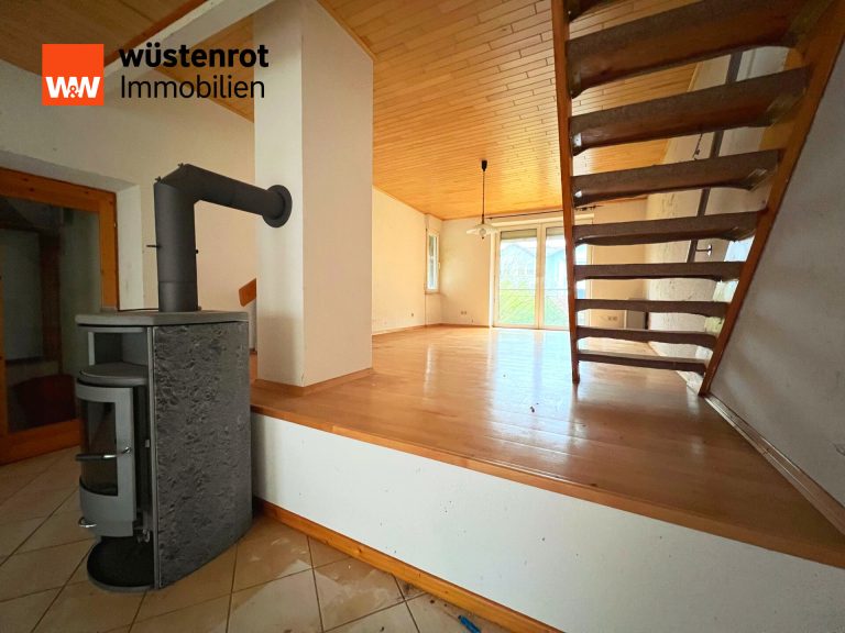 Immobilienangebot - Hüttingen an der Kyll - Alle - Sanierungsbedürftiges Anwesen mit extremem Potential und viel Wohnfläche in Hüttingen an der Kyll!