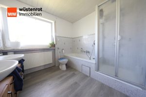 Immobilienangebot - Hüttisheim / Humlangen - Alle - Familiengerechte Doppelhaushälfte in einer schönen und familienfreundlichen Wohnlage von Hüttisheim!
