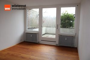 Immobilienangebot - Kirchseeon - Alle - Im Sevun - exklusive, großzügige 4-Zi.-Terrassenwohnung im 3. OG