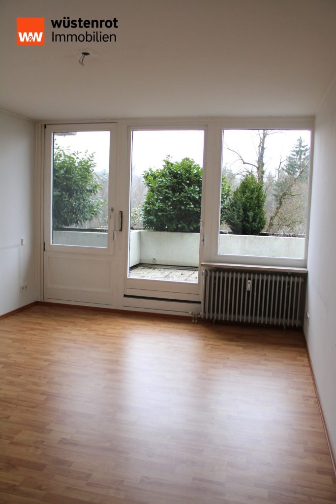 Immobilienangebot - Kirchseeon - Alle - Im Sevun - exklusive, großzügige 4-Zi.-Terrassenwohnung im 3. OG
