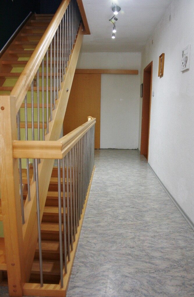 Immobilienangebot - Markt Rettenbach / Eutenhausen - Alle - Großzügige, behindertengerechte Doppelhaushälfte mit Garten und Garage