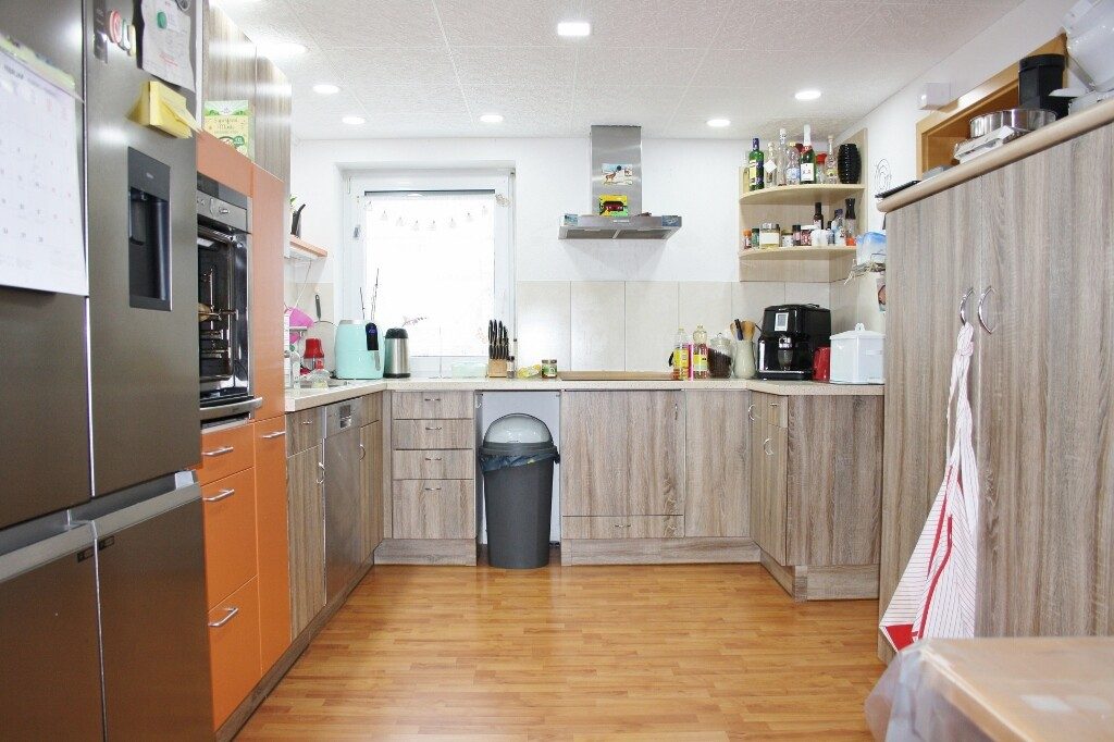 Immobilienangebot - Markt Rettenbach / Eutenhausen - Alle - Großzügige, behindertengerechte Doppelhaushälfte mit Garten und Garage