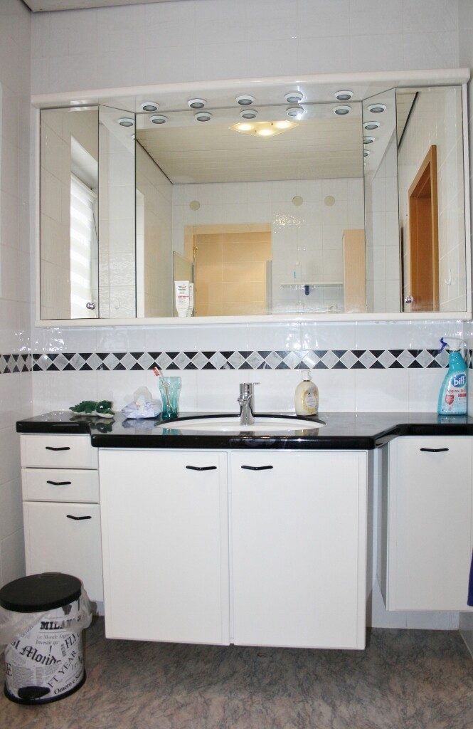 Immobilienangebot - Markt Rettenbach / Eutenhausen - Alle - Großzügige, behindertengerechte Doppelhaushälfte mit Garten und Garage