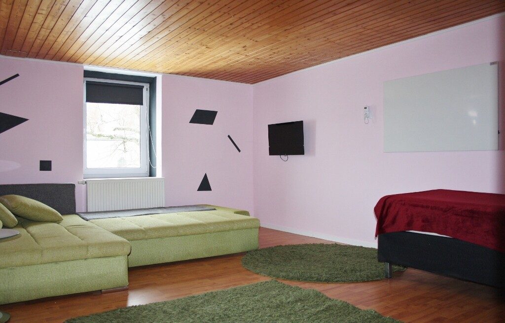 Immobilienangebot - Markt Rettenbach / Eutenhausen - Alle - Großzügige, behindertengerechte Doppelhaushälfte mit Garten und Garage