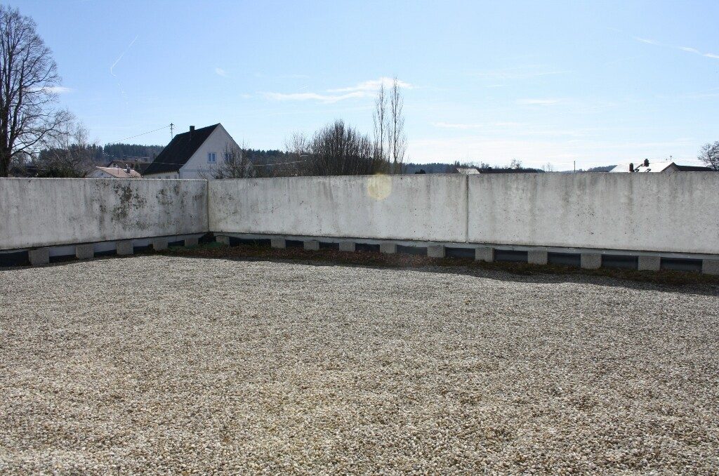 Immobilienangebot - Markt Rettenbach / Eutenhausen - Alle - Großzügige, behindertengerechte Doppelhaushälfte mit Garten und Garage