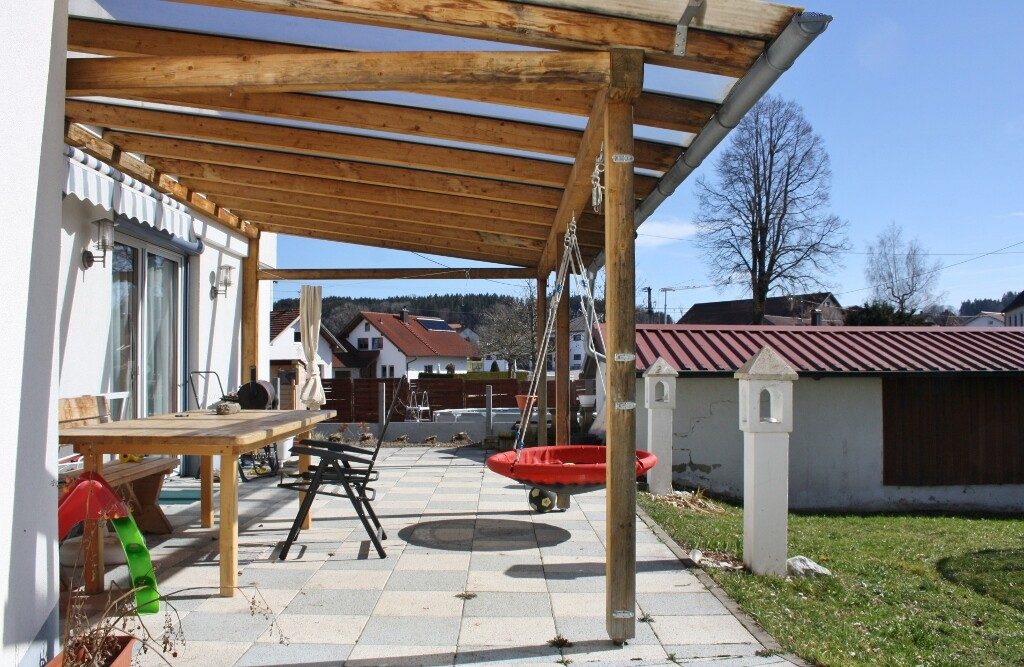 Immobilienangebot - Markt Rettenbach / Eutenhausen - Alle - Großzügige, behindertengerechte Doppelhaushälfte mit Garten und Garage