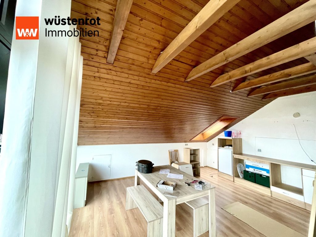 Immobilienangebot - Achern - Alle - TOP KAPITALANLAGE: Gut geschnittene 2-Zimmerwohnung in Achern mit Stellplatz und Kellerraum