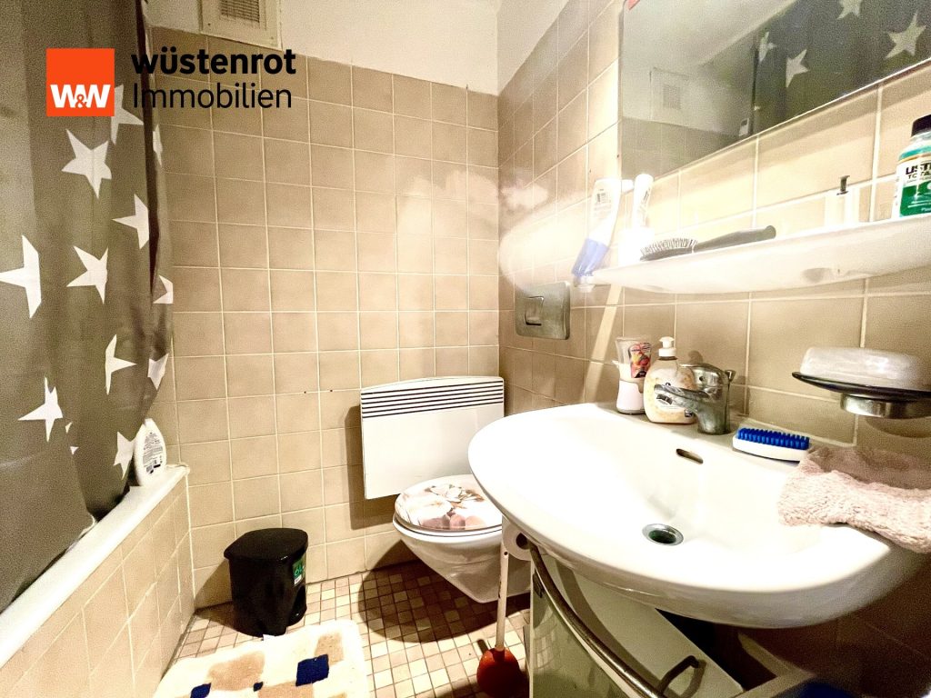 Immobilienangebot - Achern - Alle - TOP KAPITALANLAGE: Gut geschnittene 2-Zimmerwohnung in Achern mit Stellplatz und Kellerraum
