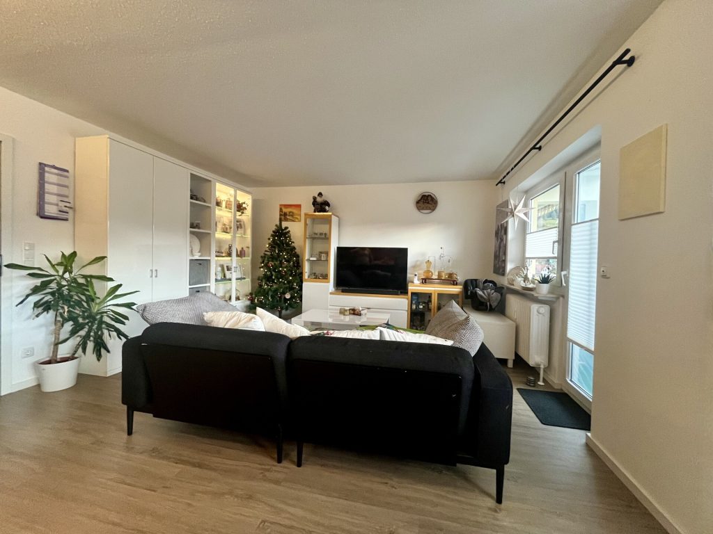 Immobilienangebot - Oberstaufen - Alle - Traumhafte 4 Zimmer Wohnung im 2. OG, mit Sonnenloggia