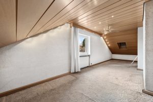 Immobilienangebot - Fürth - Alle - Doppelhaushälfte mit 5 Zimmern und Garage in Fürth-Ronhof

Sofort bezugsfrei!