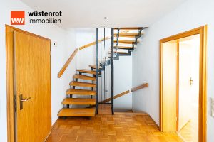 Immobilienangebot - Markt Indersdorf - Alle - Üppig große Doppelhaushälfte mit  ausgebautem Dachstudio, Hobbyraum, 360 m² Grund.